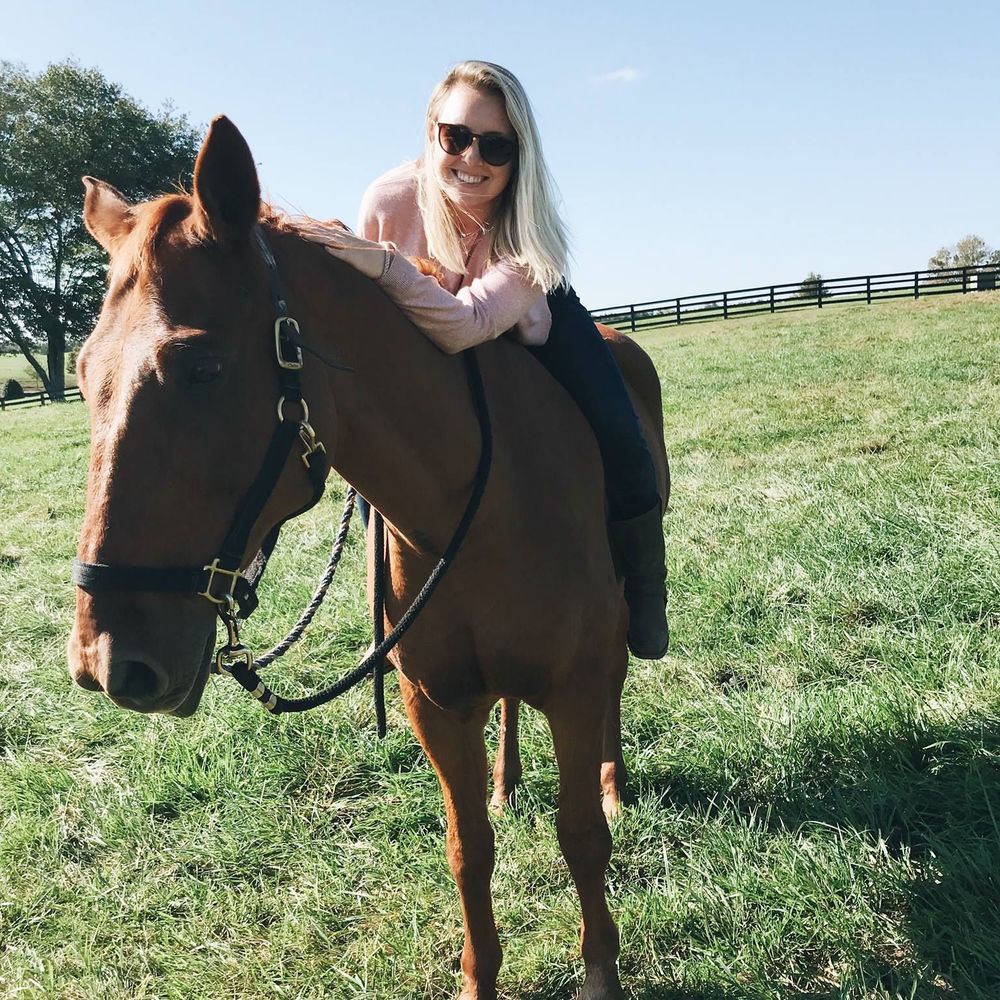 Meet your Posher, Tori